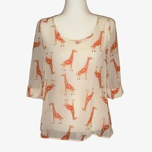 Giraffe Sheer 3/4 sleeve top